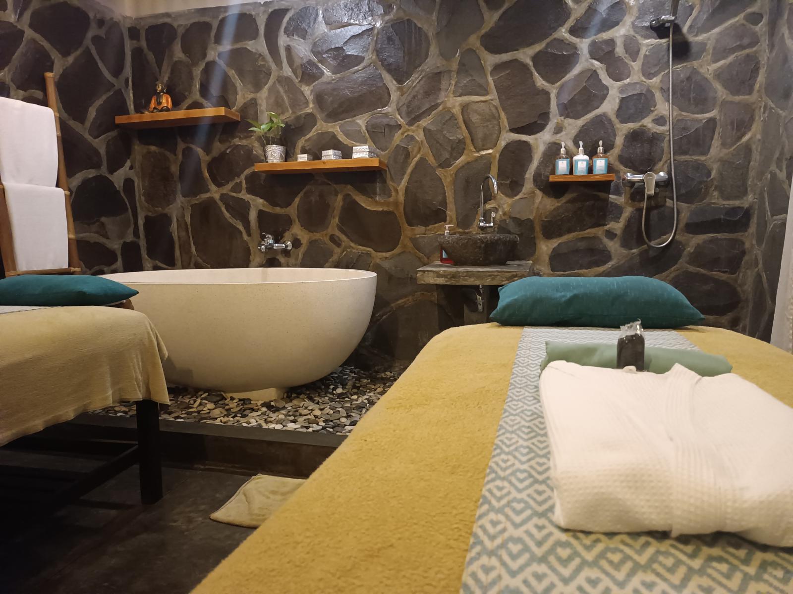 Calma - Signature Foot Massage